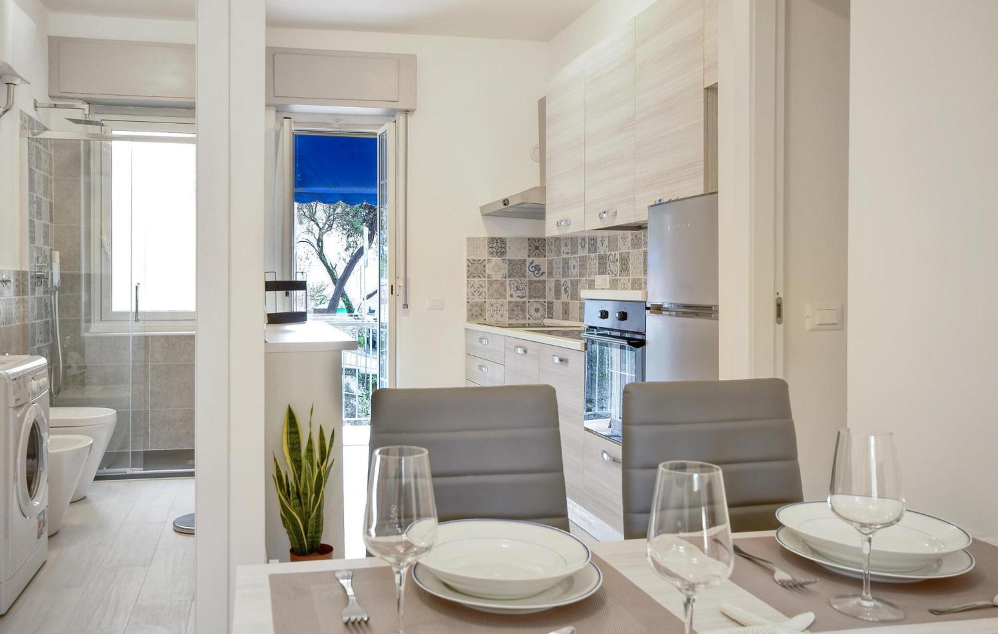 Awesome Apartment In Recco With Wi-Fi Eksteriør bilde